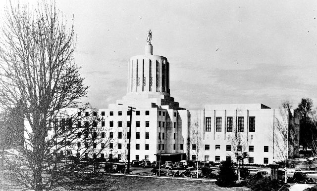 Oregon State Capitol, 1939